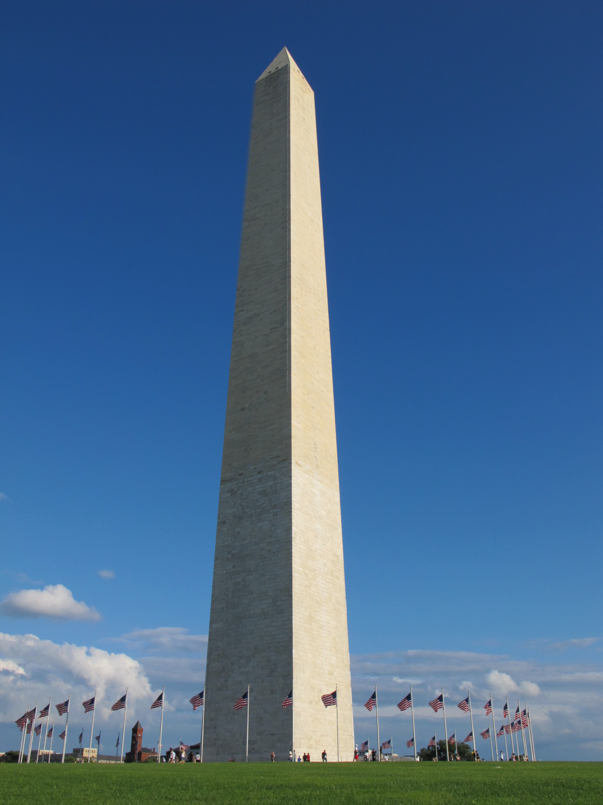 monument granit